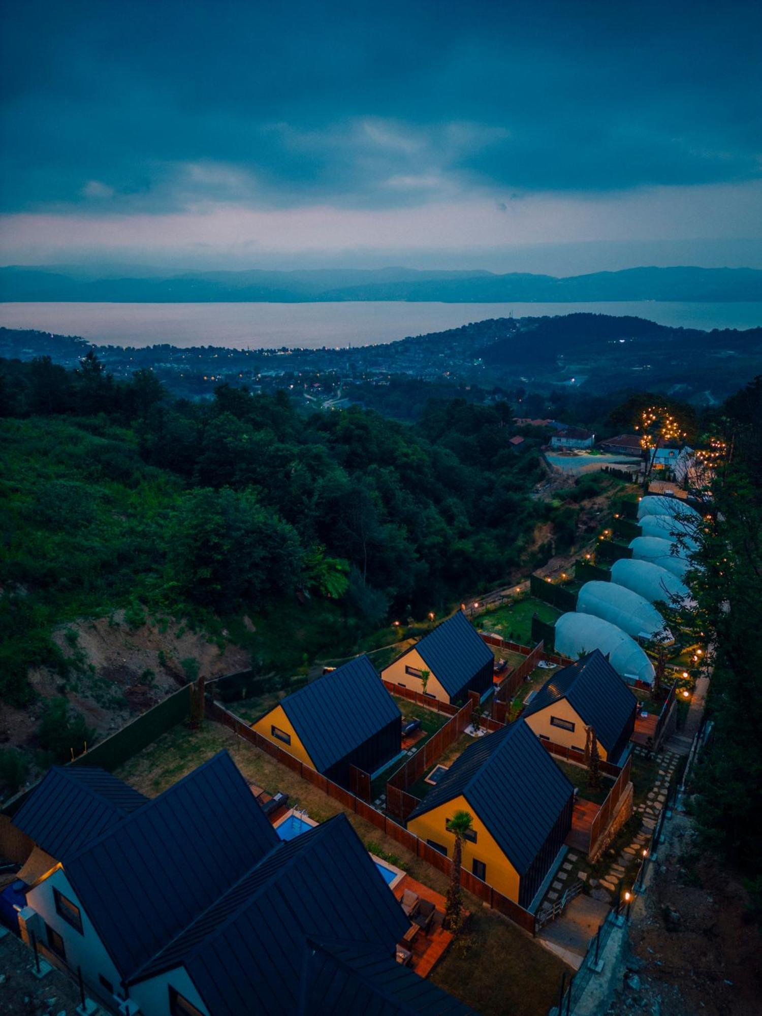 Snail House Sapanca Bed & Breakfast ภายนอก รูปภาพ