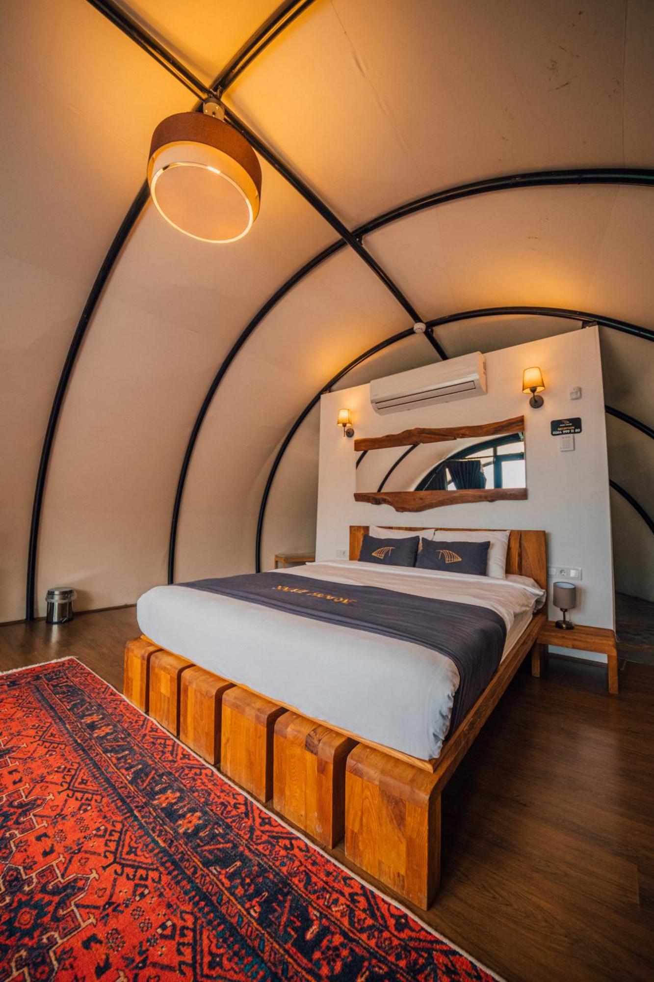 Snail House Sapanca Bed & Breakfast ภายนอก รูปภาพ